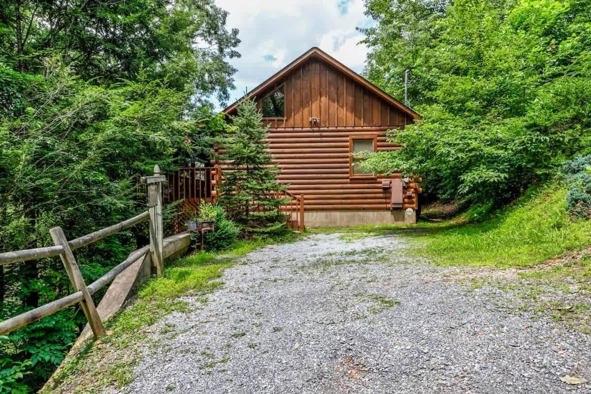 Nice View Fireplace, Hot Tub, Porch Bed, Private سيفيرفيل المظهر الخارجي الصورة