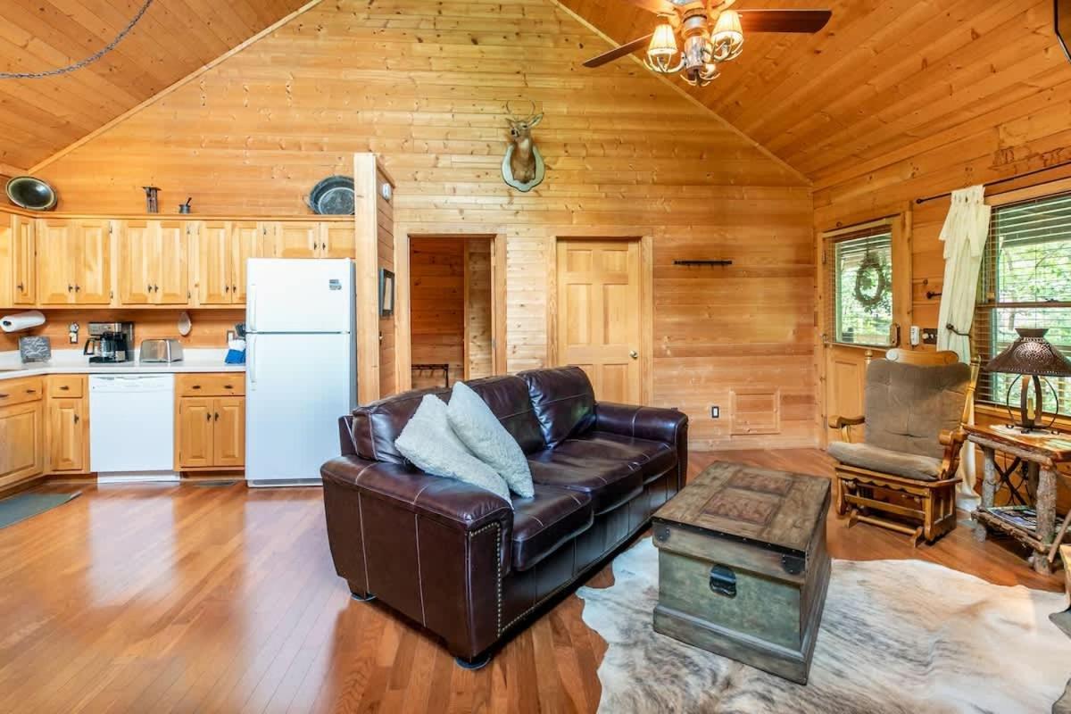 Nice View Fireplace, Hot Tub, Porch Bed, Private سيفيرفيل المظهر الخارجي الصورة