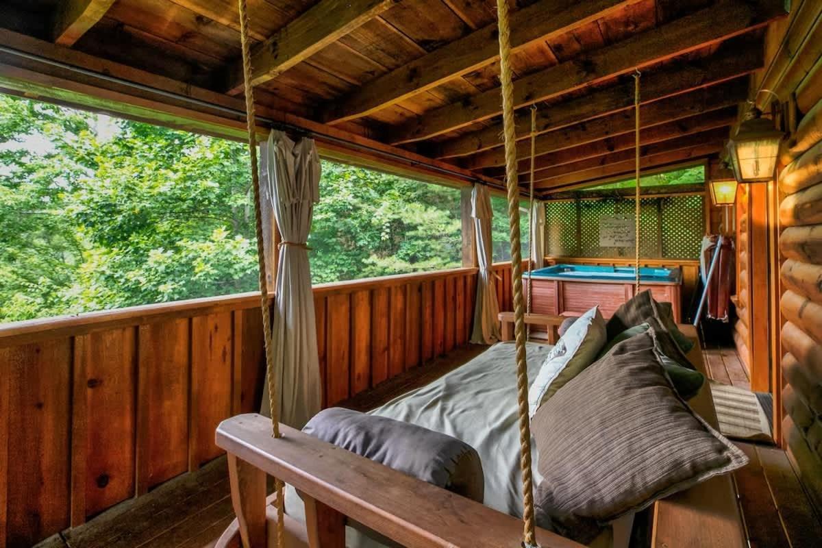 Nice View Fireplace, Hot Tub, Porch Bed, Private سيفيرفيل المظهر الخارجي الصورة