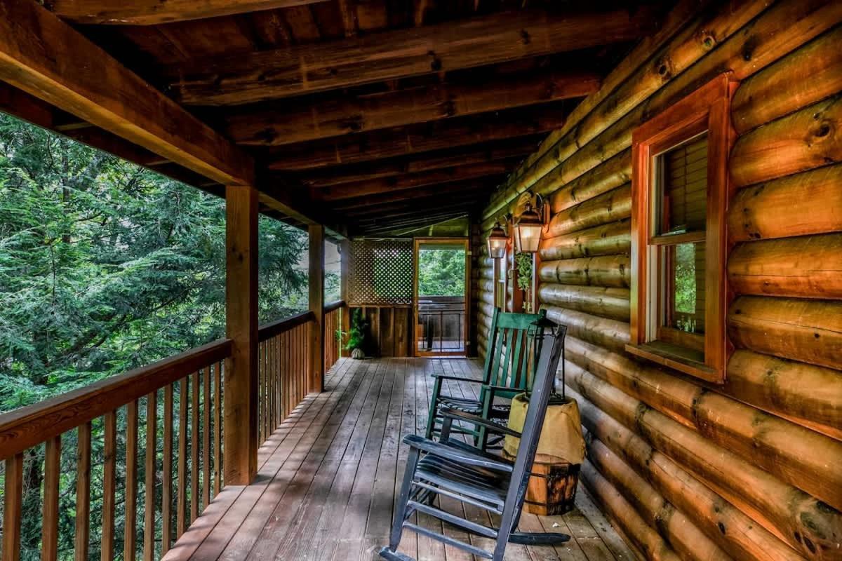 Nice View Fireplace, Hot Tub, Porch Bed, Private سيفيرفيل المظهر الخارجي الصورة